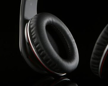 MHBEATS_EarCup_detail-small.jpg