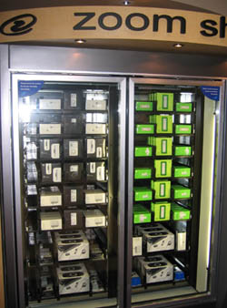 zoom-shop-vending-machine.jpg