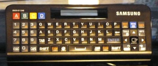 Samsung-QWERTY-remote-WEB.jpg