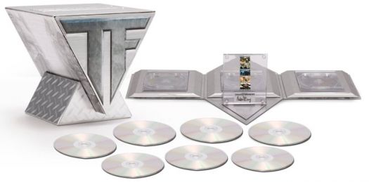 Transformers-Trilogy-spread-BD-WEB.jpg