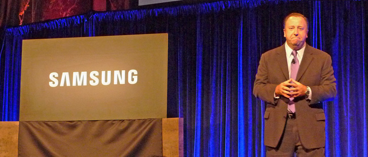 Joe Stinziano unveils Samsung's 55-inch Curved OLED TV