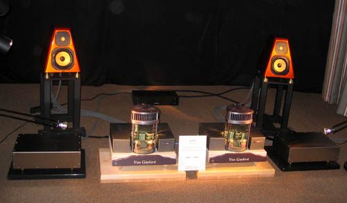 img_5582-von-gaylord-uni-se-amps-plus-legend-loudspeakers.jpg