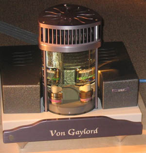 img_5583-von-gaylord-uni-se-close-up.jpg