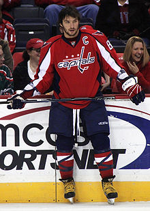 220px-AlexOvechkin-Warmup.JPG