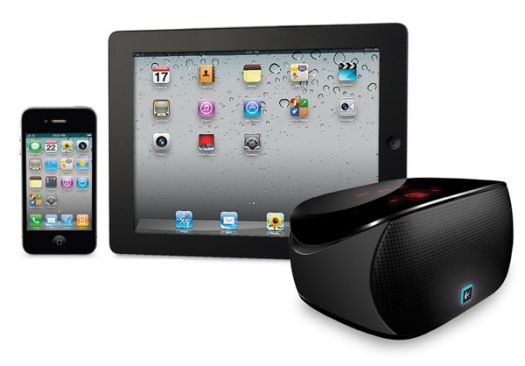 Logitech-MiniBoombox-device.jpg