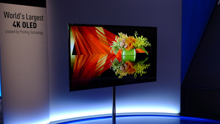 P1080477-panasonic-4k-oled-_1.jpg