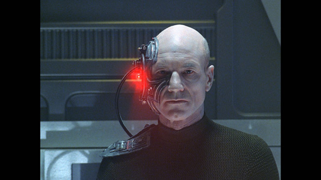 StarTrekTNGS3-Picard.jpg