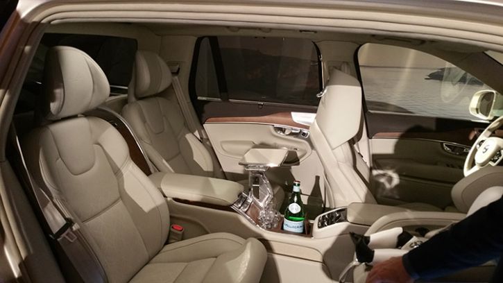 20160310_184113-4-seat-volvo-xc90.jpg